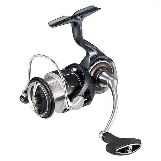 DAIWA 24 Luvias LT SPINNING REEL
